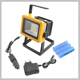 Bailong BL-204 Akkumulátoros LED Spotlámpa