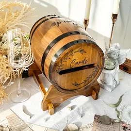 Dekoratív fa hordó kártyagyűjtő – „Cards” felirattal 012223