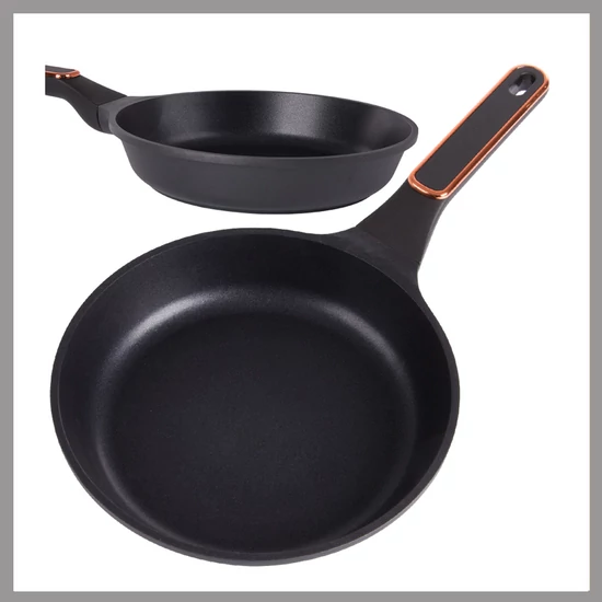 Tapadásmentes serpenyő 24cm 07151