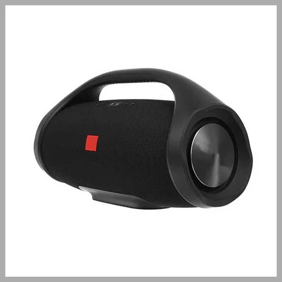 Hordozható hangszóró rádióval