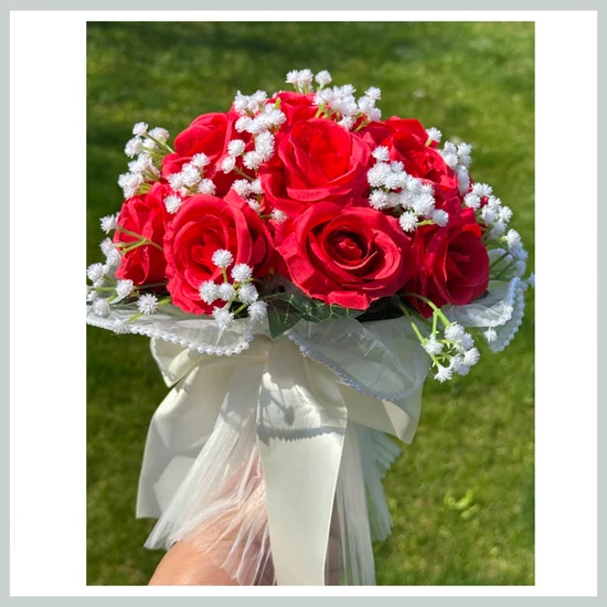Esküvői menyasszonyi csokor –  piros művirágból, szatén szalaggal 39965718r