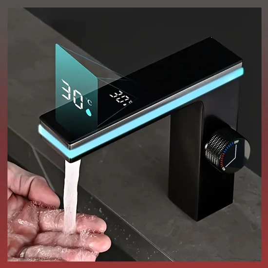 Modern fekete LCD kijelzős csaptelep TB1300902