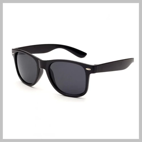 Fekete Wayfarer Klasszikus Napszemüveg – OK283