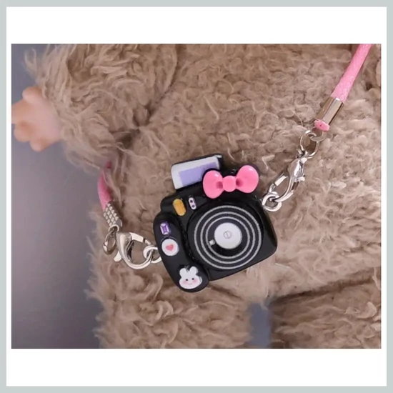 Mini fekete fényképezőgép Labubu figurához EX3945581