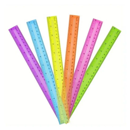 Színes Műanyag Vonalzók – 3 db, véletlenszerű színek GC117761