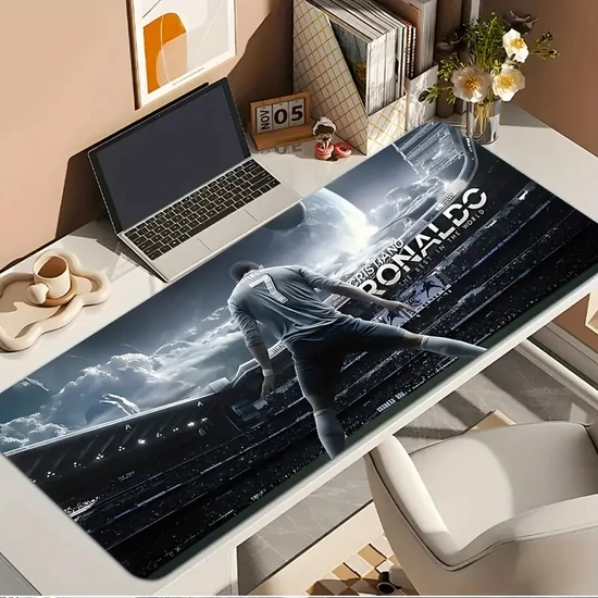 Cristiano Ronaldo Gamer Egérpad – 70 × 30 cm RF3543037-30x70
