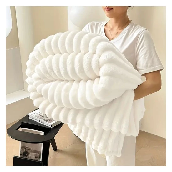 Plüss ágytakaró, fehér– KQ4353389-200F, 200 x 230 cm