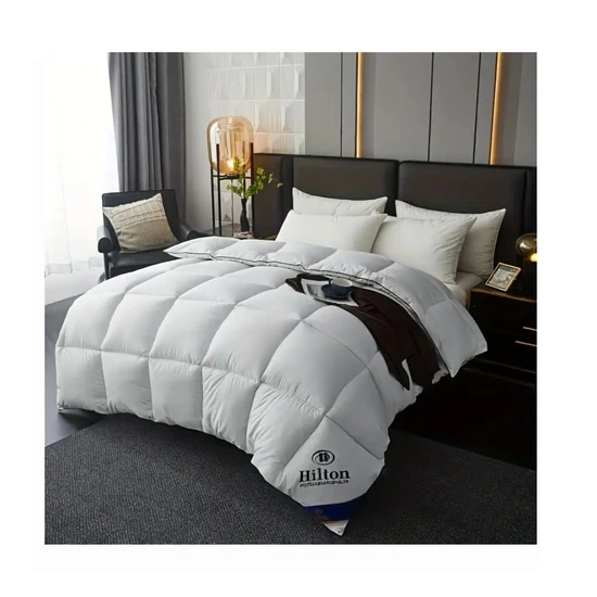 Luxus Hilton stílusú paplan – 180×200 cm RW1241169-180