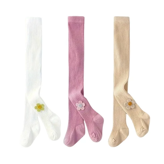 Lány harisnyanadrág szett – 3 pár, virágos díszítéssel GG127995