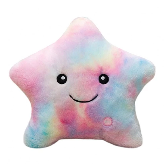 LED-es csillag alakú díszpárna – bársonyos tapintású 40 × 35 cm PDS20